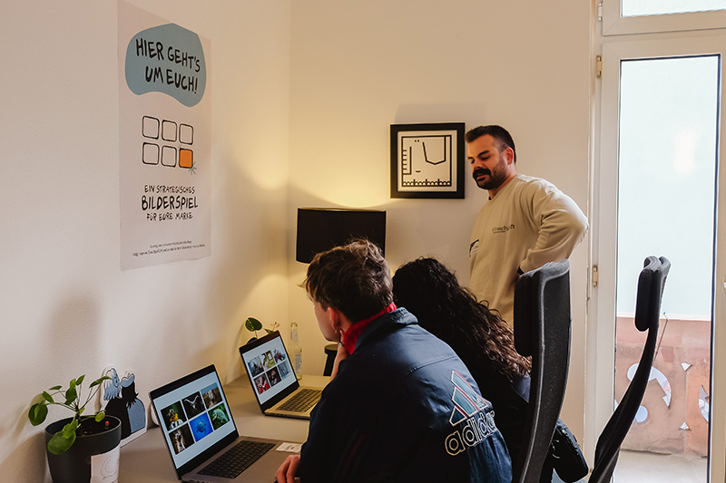 Froschgift Agentur Team bei Event