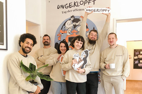 Froschgift Agentur Team im Erker